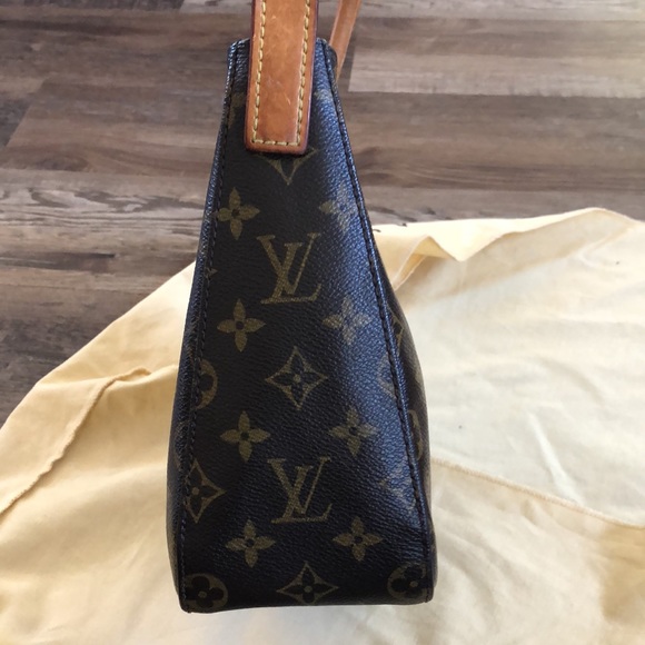 Louis Vuitton monogram looping handbag - Picture 13 of 16